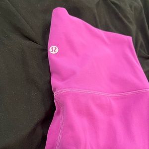 Magenta Lululemon align 7/8 leggings